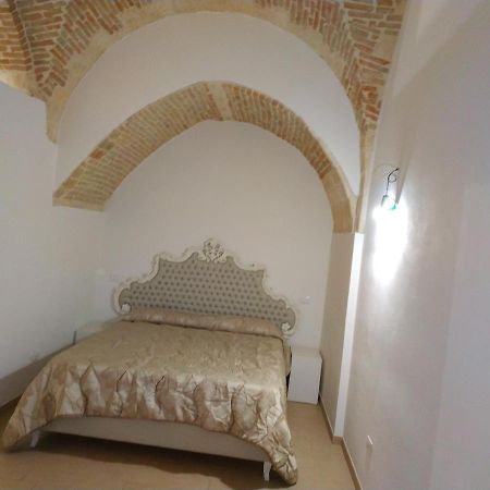 Отель La Capitanata Maison De Charme Фоджиа Экстерьер фото