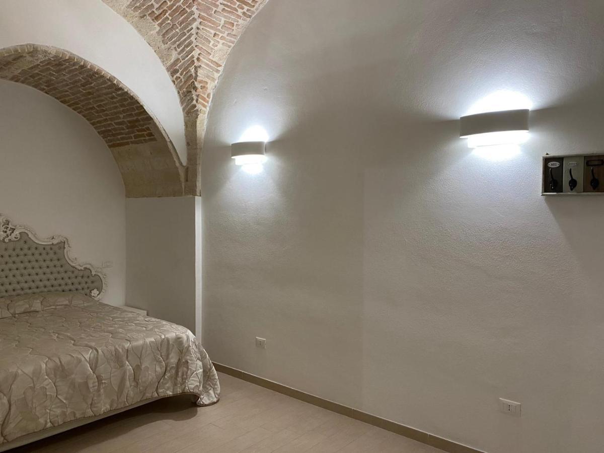 Отель La Capitanata Maison De Charme Фоджиа Экстерьер фото